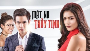 Mặt Nạ Thủy Tinh Behind The Mask